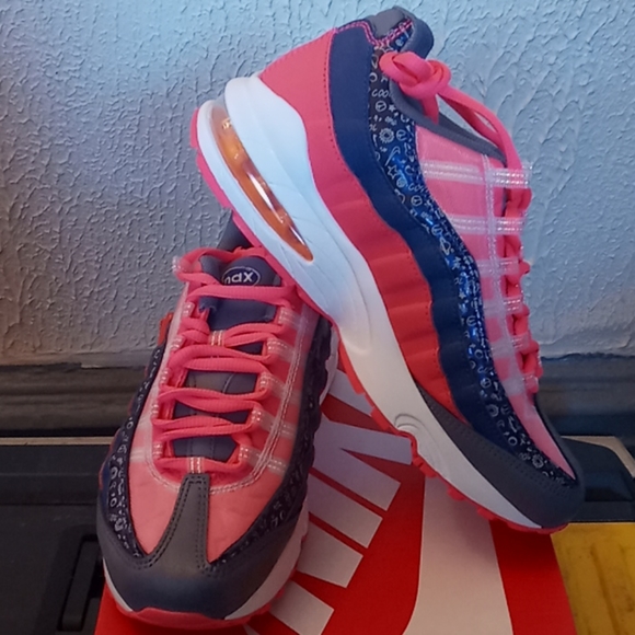 Air Max 95 GS - Picture 5 of 5